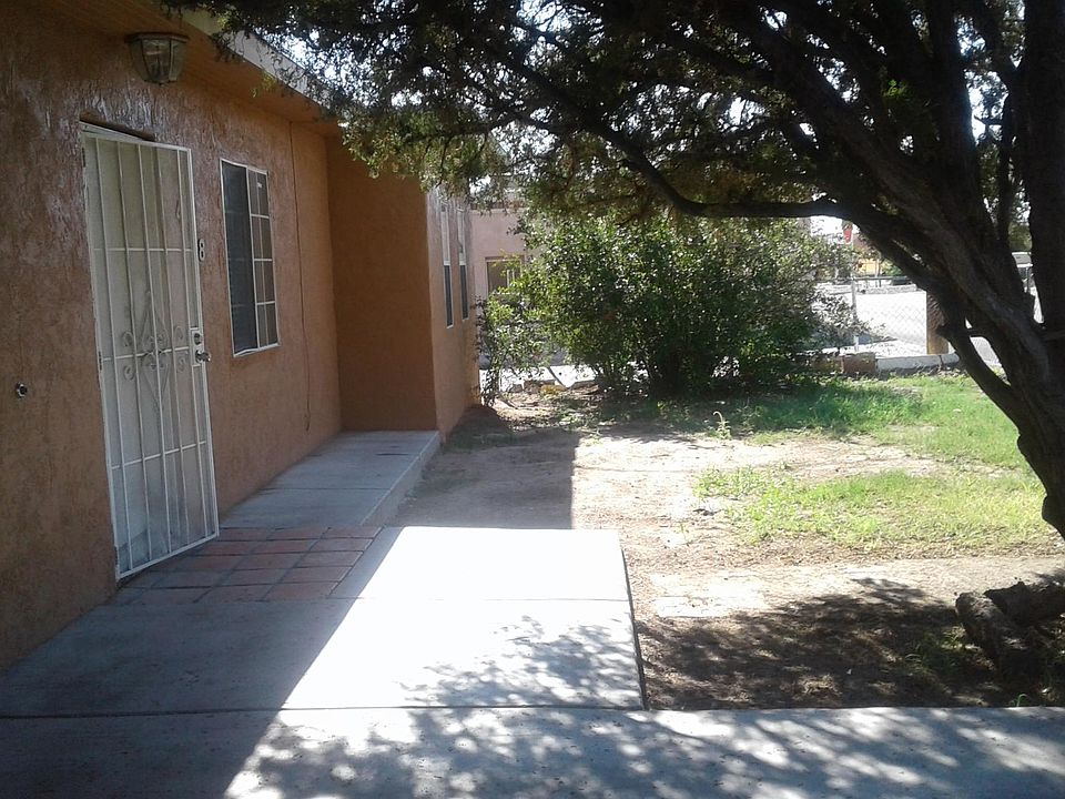 1st image of 408 E Lohman Ave