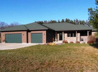 S12926 Stevens Dr, Spring Green, WI 53588