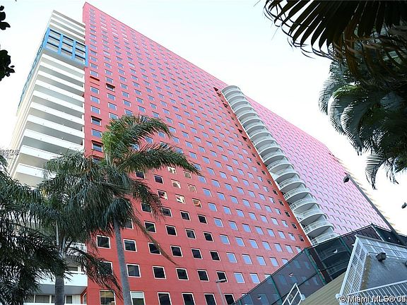 2nd image of 1627 Brickell Ave APT 1606