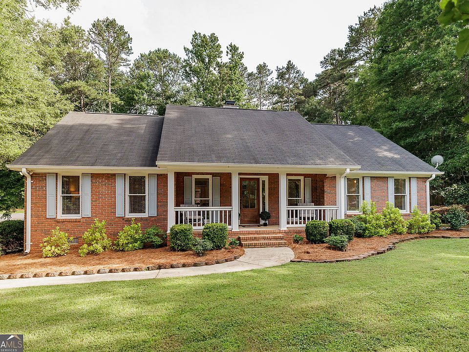 1st image of 1010 Julian Ct