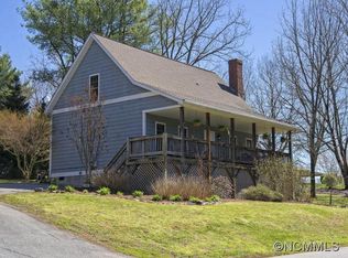 300 White Pine Dr, Asheville, NC 28805