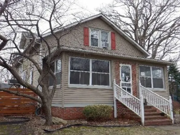 715 S Michigan St, Plymouth, IN 46563