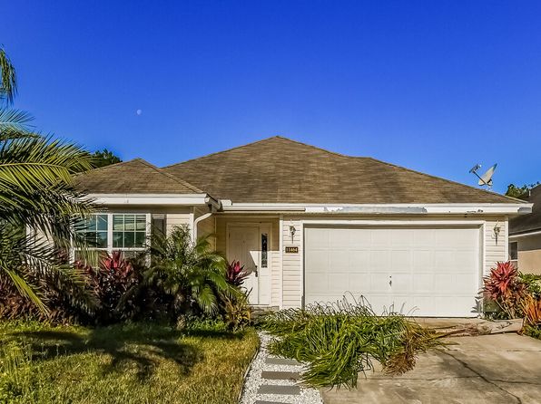 11464 Oakbank Ct