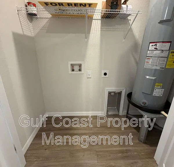 10162 Tramore Ave — Photo 15