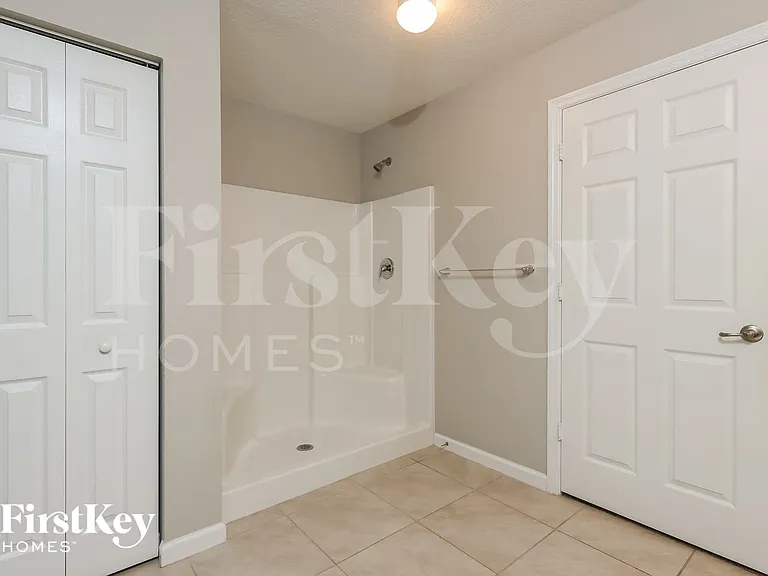 1257 SW Century Ave — Photo 10