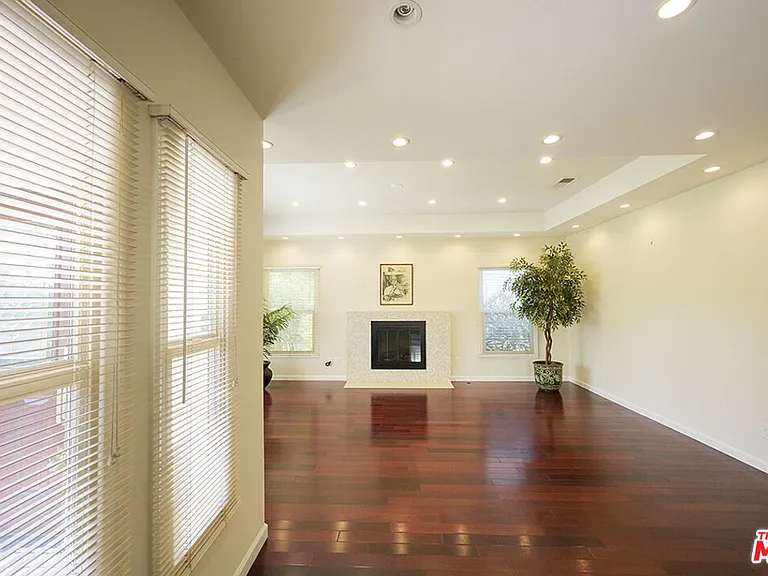 1519 Glenwood Rd — Photo 7
