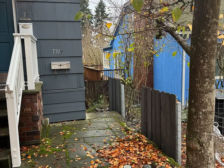 Private entrance