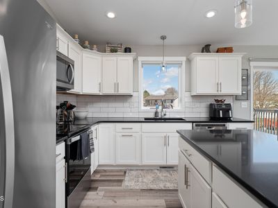 202 Rutland Dr, Bismarck, ND, 58504