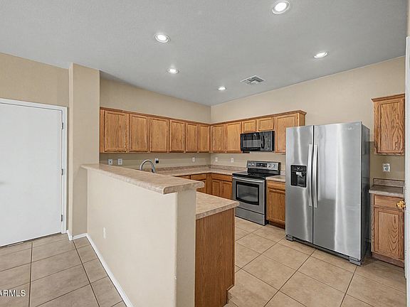 2nd image of 3891 E KENT Avenue