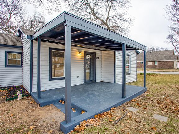 5th image of 319 Mirike Dr