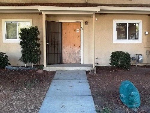 4th image of 1941 Grande Cir APT 44