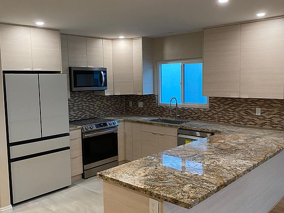 2nd image of 2350 Chalcedony St