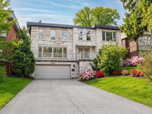 31 Bearwood Dr, Toronto, ON M9A 4G5