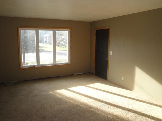 2nd image of 1737 4th St
