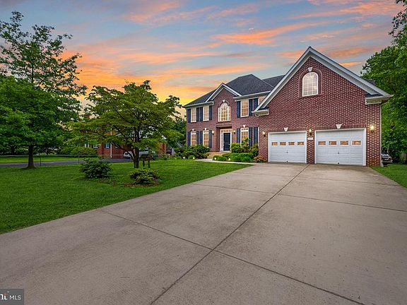 3rd image of 6015 Kathmoor Dr