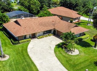 6541 SE Nantucket Ct, Hobe Sound, FL 33455