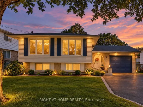 7 Hanover Pl N, Hamilton, ON L8K 5X7