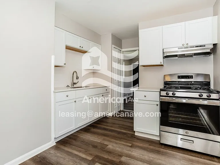 834679_008_wm_-_kitchen_13338103.jpg