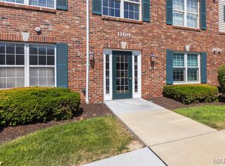 11103 Gravois Rd APT 102, Saint Louis, MO 63126