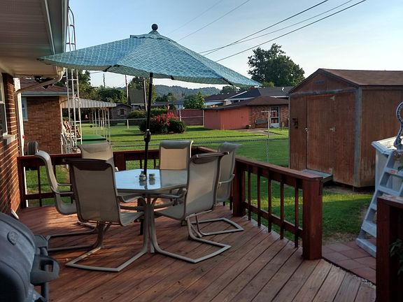 2nd image of 511 Township Road 1105