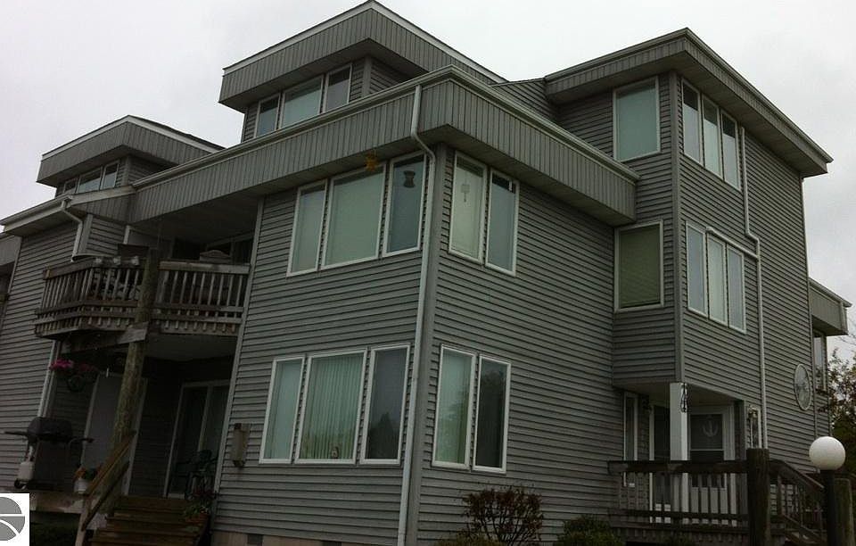 1st image of 3063 E Midshipman Dr