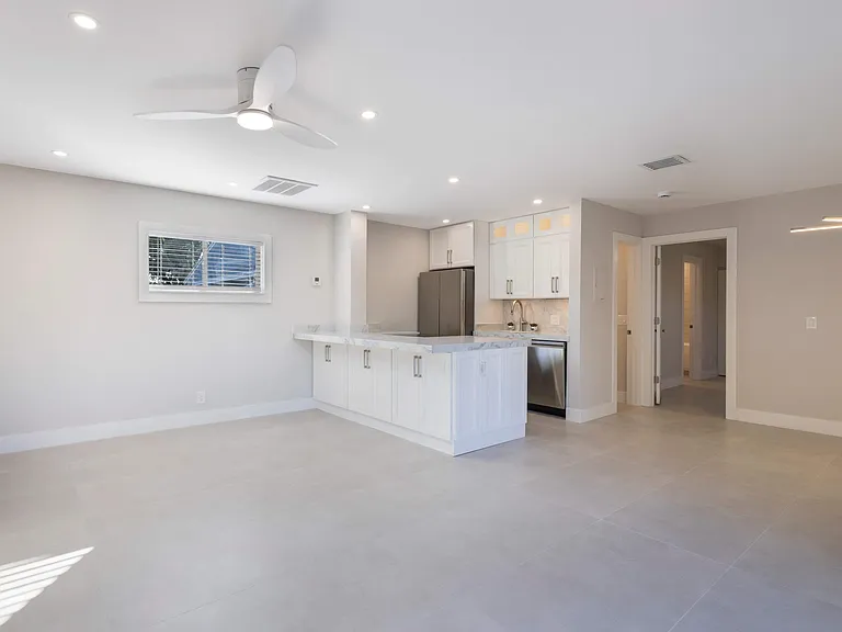 7 Crossings Cir — Photo 14