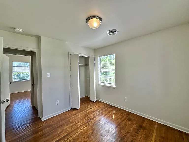 205 Margaret Lee St — Photo 17
