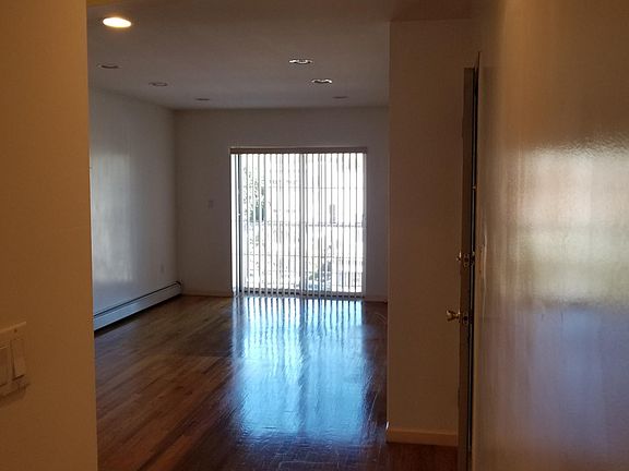 2nd image of 2116 Blackrock Ave