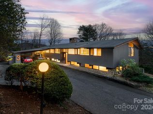 3 Dry Ridge Rd, Asheville, NC 28804