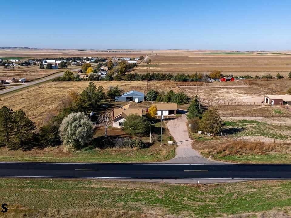 1st image of 2450 Spur #4A