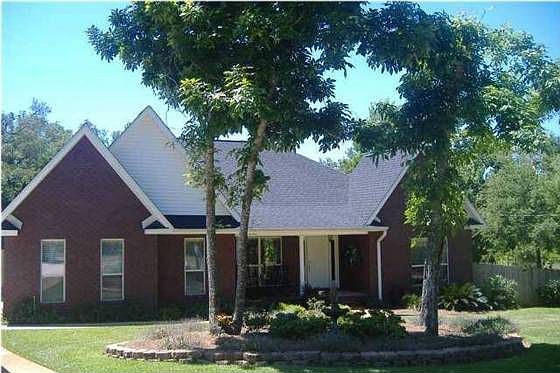 1st image of 4665 Hickory Shores Blvd