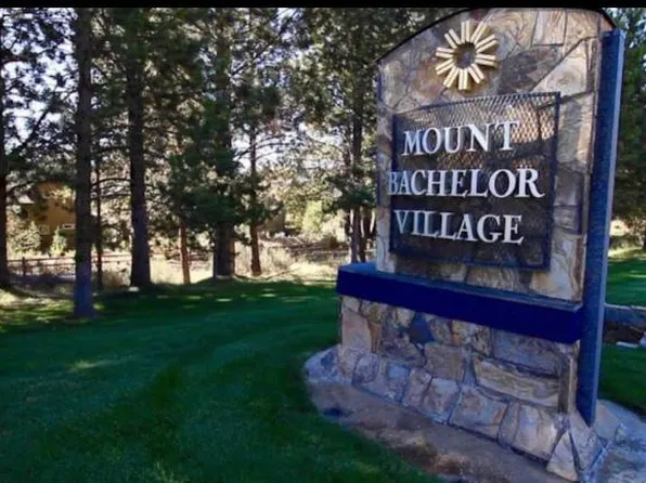 19717 Mount Bachelor Dr Unit 218, Bend, OR 97702