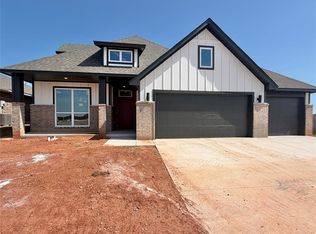 4019 Abingdon Dr, Norman, OK 73026