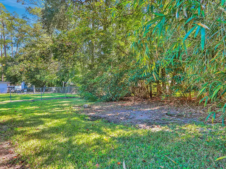 4404 Key Largo Dr — Photo 29