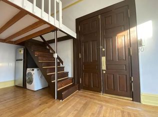 2107 Green St APT 1F, Philadelphia, PA 19130
