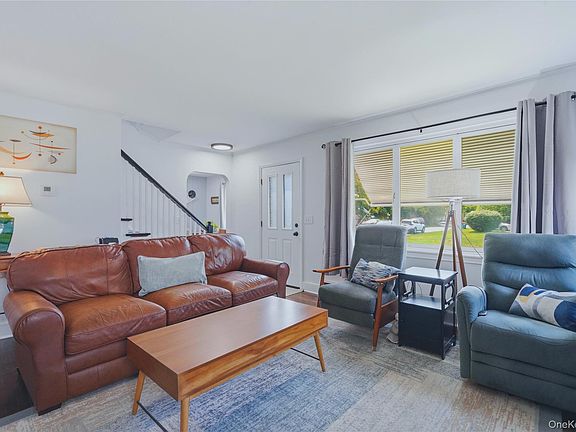 4th image of 26 Ziegler Avenue