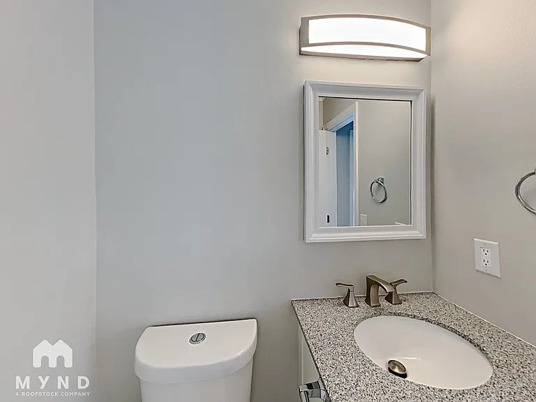 8213 Willowlake Ct — Photo 13