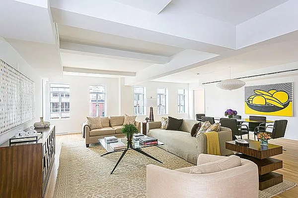 737 Park Ave APT 14E photo 1