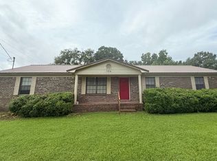733 Neal Rd, Cantonment, FL 32533