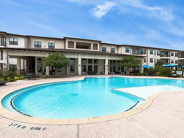 Ivy Point Klein - 55+ Active Adult Apartment Homes