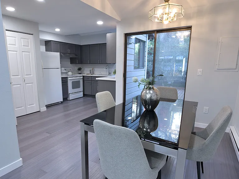 1555 Union Ave NE #G38 — Photo 5