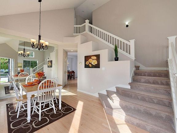 Entry with view of dining room.