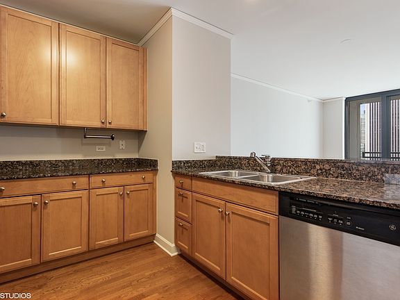 3rd image of 201 N Westshore Dr APT 2503