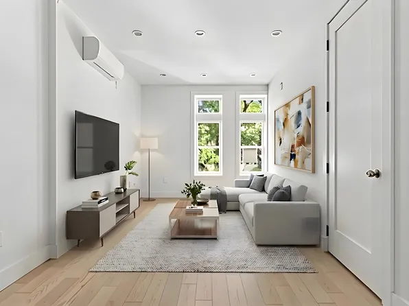 260 New York Avenue image 1 of 7