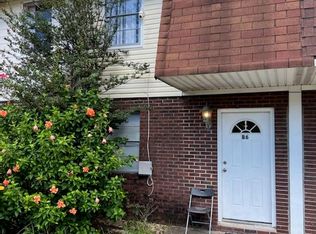 145 4th Ave APT B6, Shalimar, FL 32579