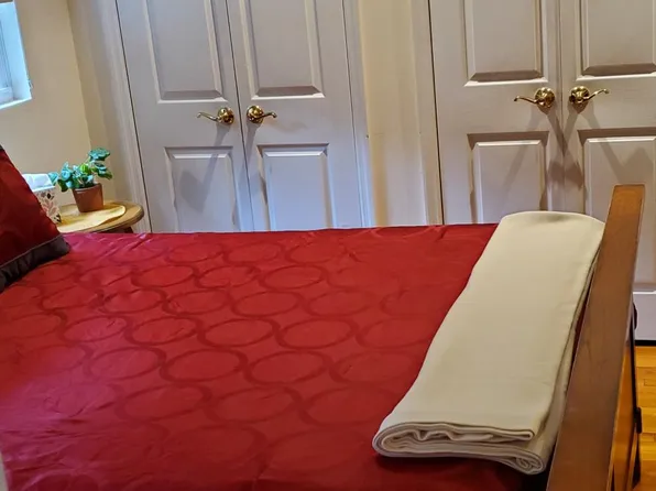 7417 Boulevard East image 7 of 15