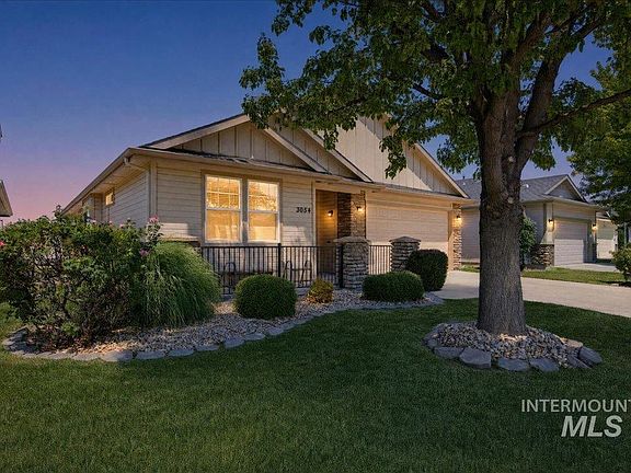 3rd image of 3054 W Sheryl Dr