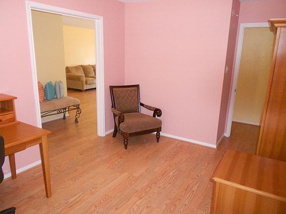 4th image of 6834 Creek Village Dr