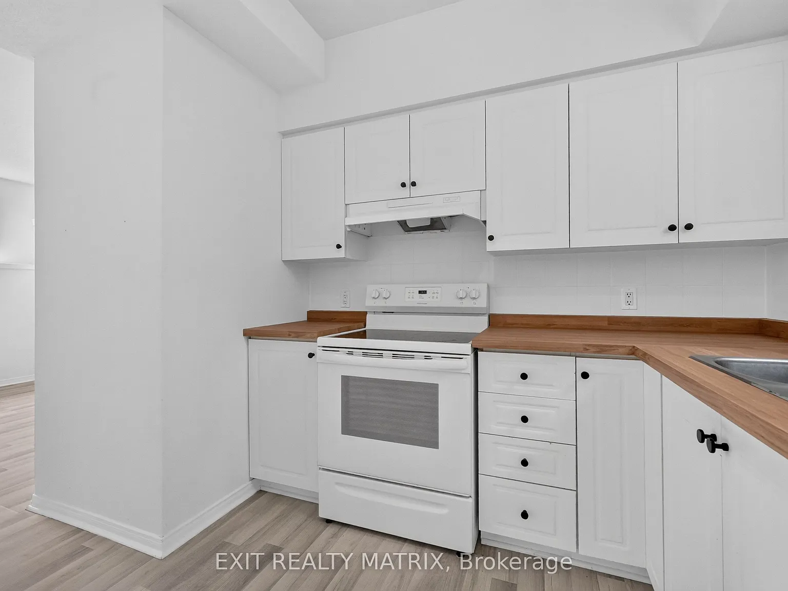 2 bed, $1,850 — Photo 4