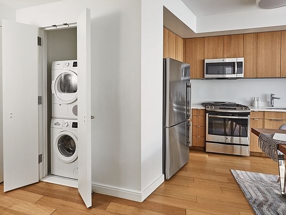 4th image of 625 W 57th St APT 351